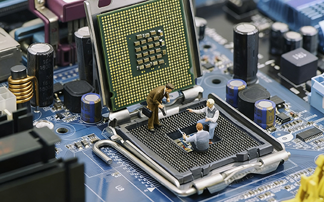 國(guó)產(chǎn)芯驅(qū)動(dòng)，高性能飛騰主板賦能工業(yè)智能化